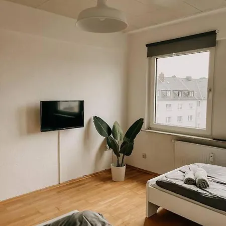 Zentral, Ruhig, Messe Universitaetsklinikum Nah! Ma3l *